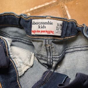 Abercrombie and Fitch Kids Girls Slim Size 13:14 High Rise Denim Jeggings